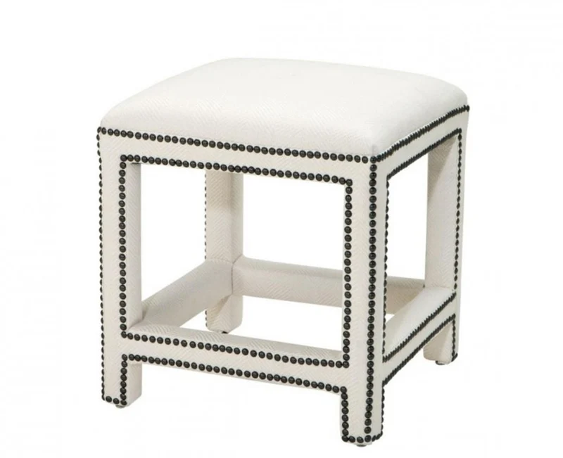 Casa Padrino Luxus Hocker im Barockstil, Weiß mit Antik-Bronze Nägeln, 47 x 47 x H. 52,5 cm