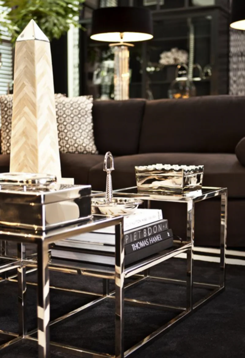 Casa Padrino Luxus Art Deco Designer Couchtisch aus rostfreiem Stahl und Rauchglas, 120 x 120 x H. 42 cm