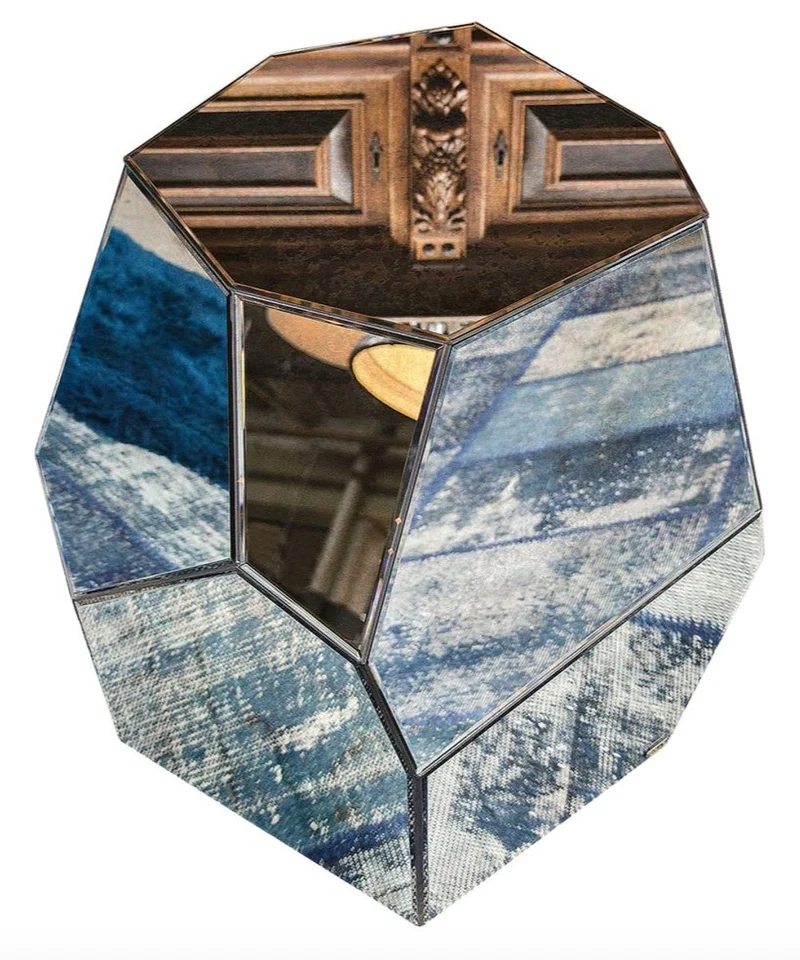 Casa Padrino Designer Beistelltisch mit antikem Spiegelglas 65 x 50 x H. 60 cm - Designer Kollektion