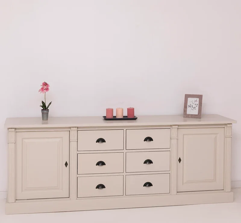 Großes Sideboard aus Massivholz im Landhausstil mit 6 Schubladen