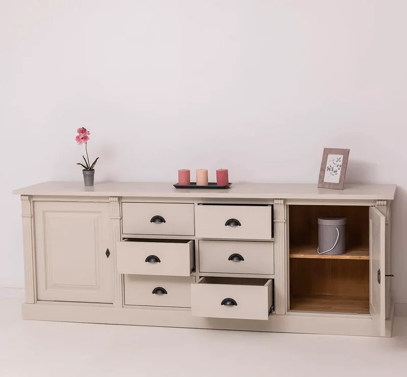 Großes Sideboard aus Massivholz im Landhausstil mit 6 Schubladen