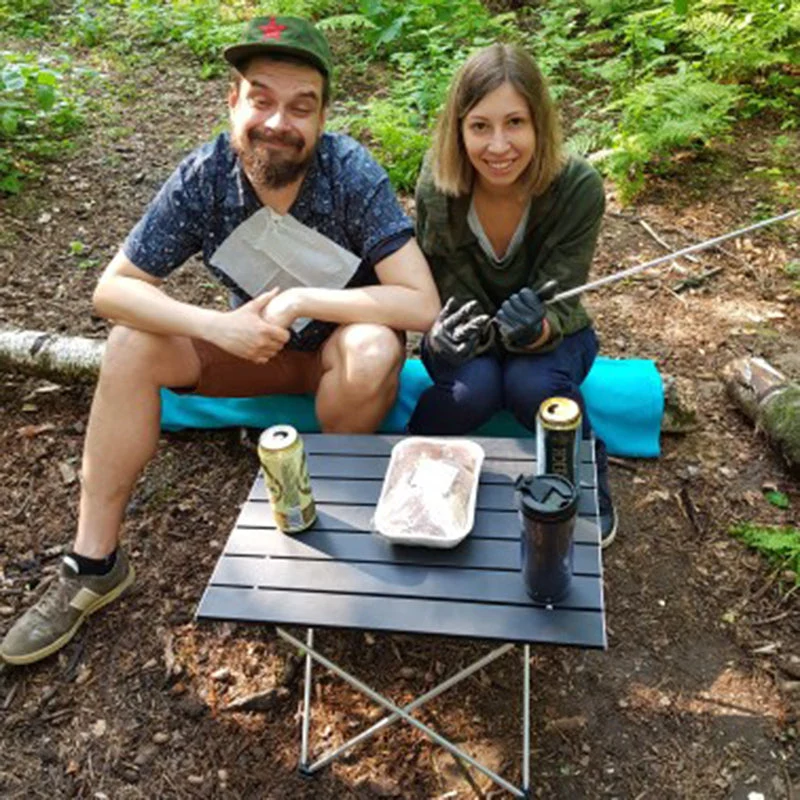 Klappbarer Campingtisch aus Aluminium mit Tragetasche