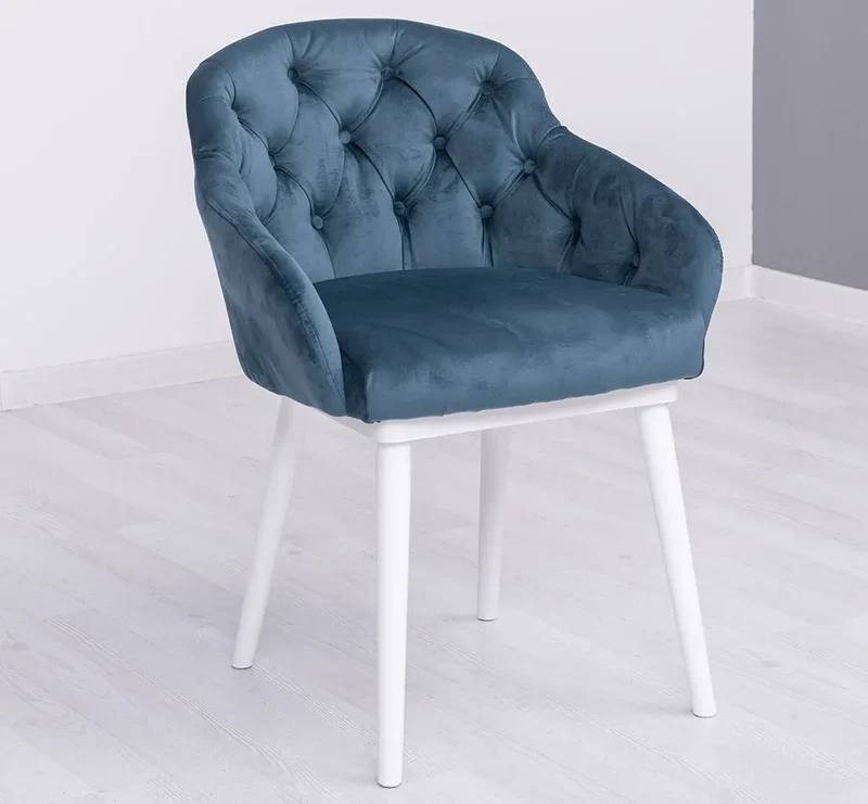 Chesterfield Stuhl aus Massivholz in verschiedenen Farben | Lounge Sessel kaptioniert