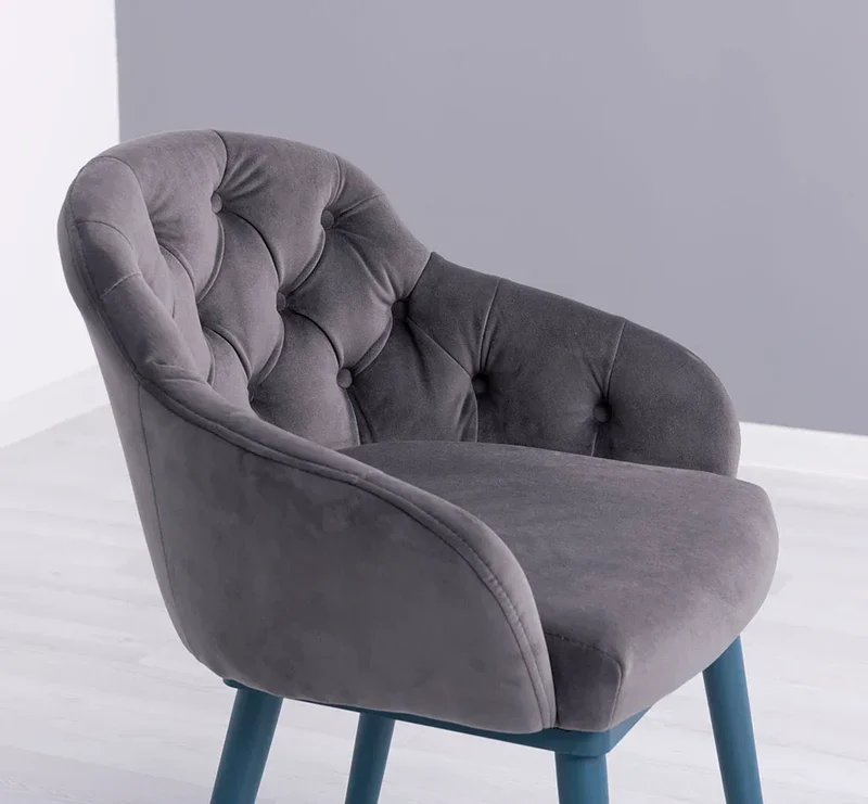 Chesterfield Stuhl aus Massivholz in verschiedenen Farben | Lounge Sessel kaptioniert