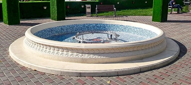 Casa Padrino Barock Springbrunnen Umrandung Grau Ø 426 cm