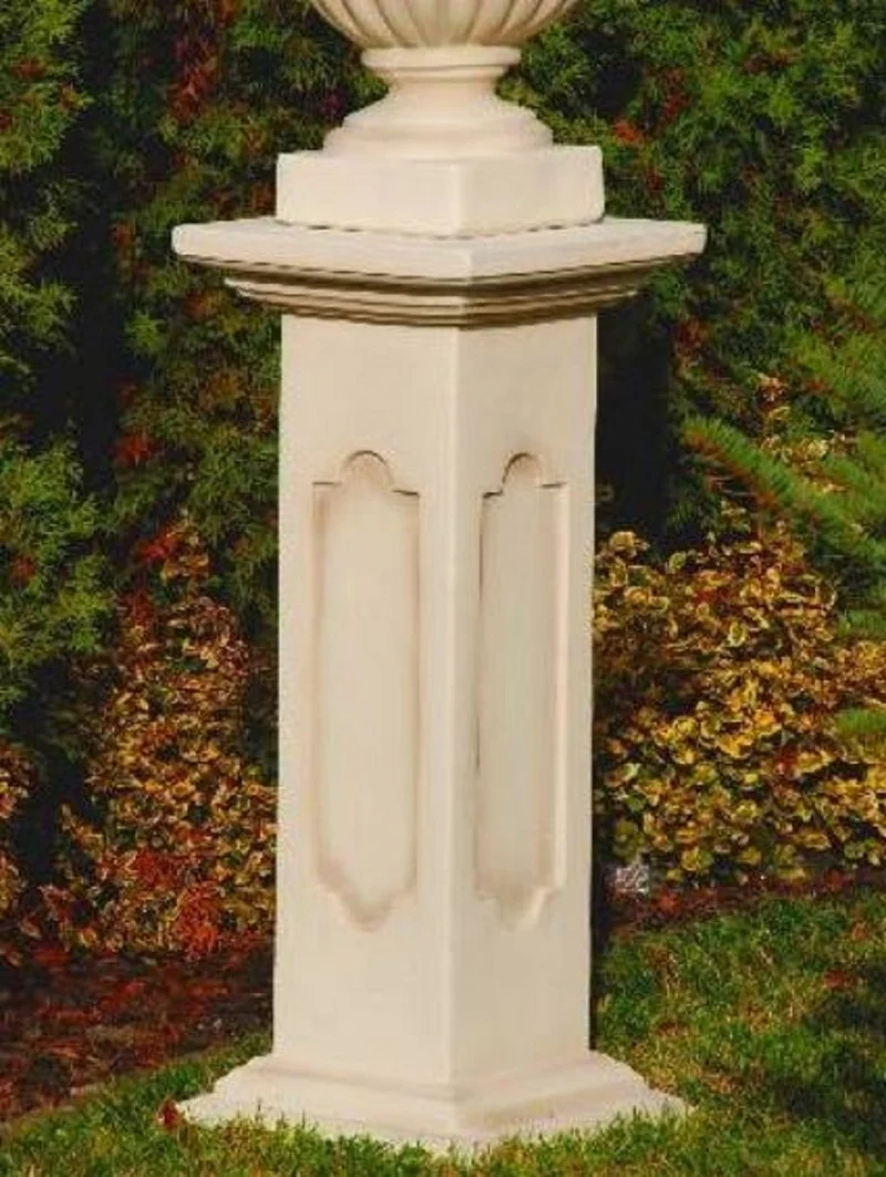 Casa Padrino Barock Säule Sandfarben / Beige 34 x 34 x H. 80 cm - Prunkvolle Gartensäule im Barockstil - Gartendeko Stein Säule - Barock Garten & Terrassen Deko Accessoires