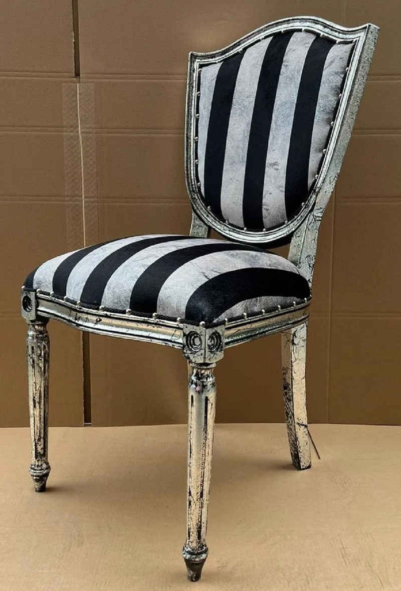 Casa Padrino Luxus Art Deco Esszimmer Stuhl Silber / Schwarz / Antik Silber - Eleganter Massivholz Stuhl mit Streifen - Art Deco Esszimmer Möbel