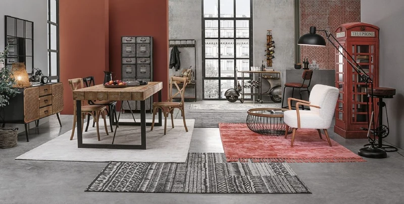 Casa Padrino Landhausstil Bücherschrank Telefonzelle Antik Rot 55 x 51,5 x H. 180 cm - Telefonzellen Regalschrank im englischen Stil - Wohnzimmer Möbel im Landhausstil - Landhausstil Möbel