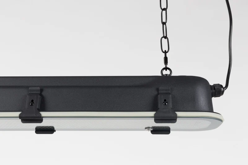 Pendelleuchte G.T.A. XL Schwarz mit Metallgestell im Industrial-Stil