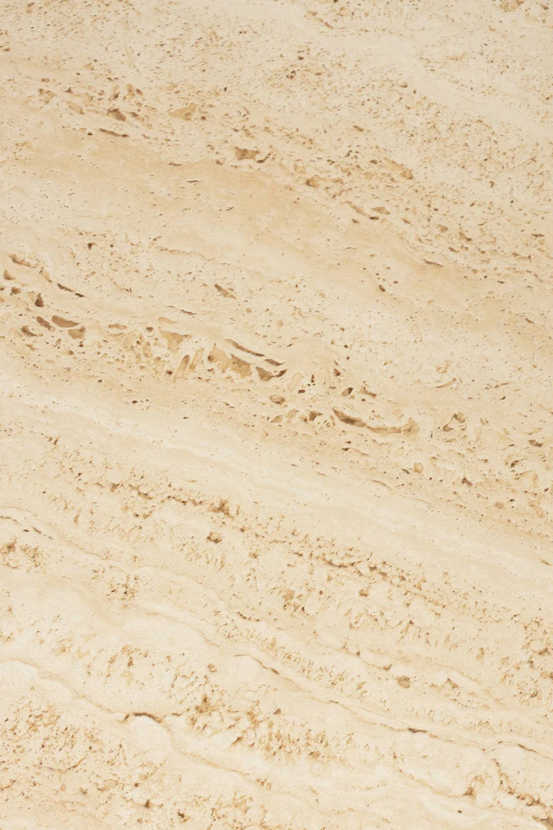 Beistelltisch Joya Low, Keramik-Tischplatte im Travertin-Look, Beige