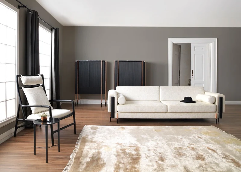Casa Padrino Luxus Sofa Cremeweiß / Matt Schwarz / Kupfer 260 x 107 x H. 78 cm - Wohnzimmer Sofa - Hotel Sofa - Wohnzimmer Möbel - Hotel Möbel - Luxus Möbel - Luxus Einrichtung