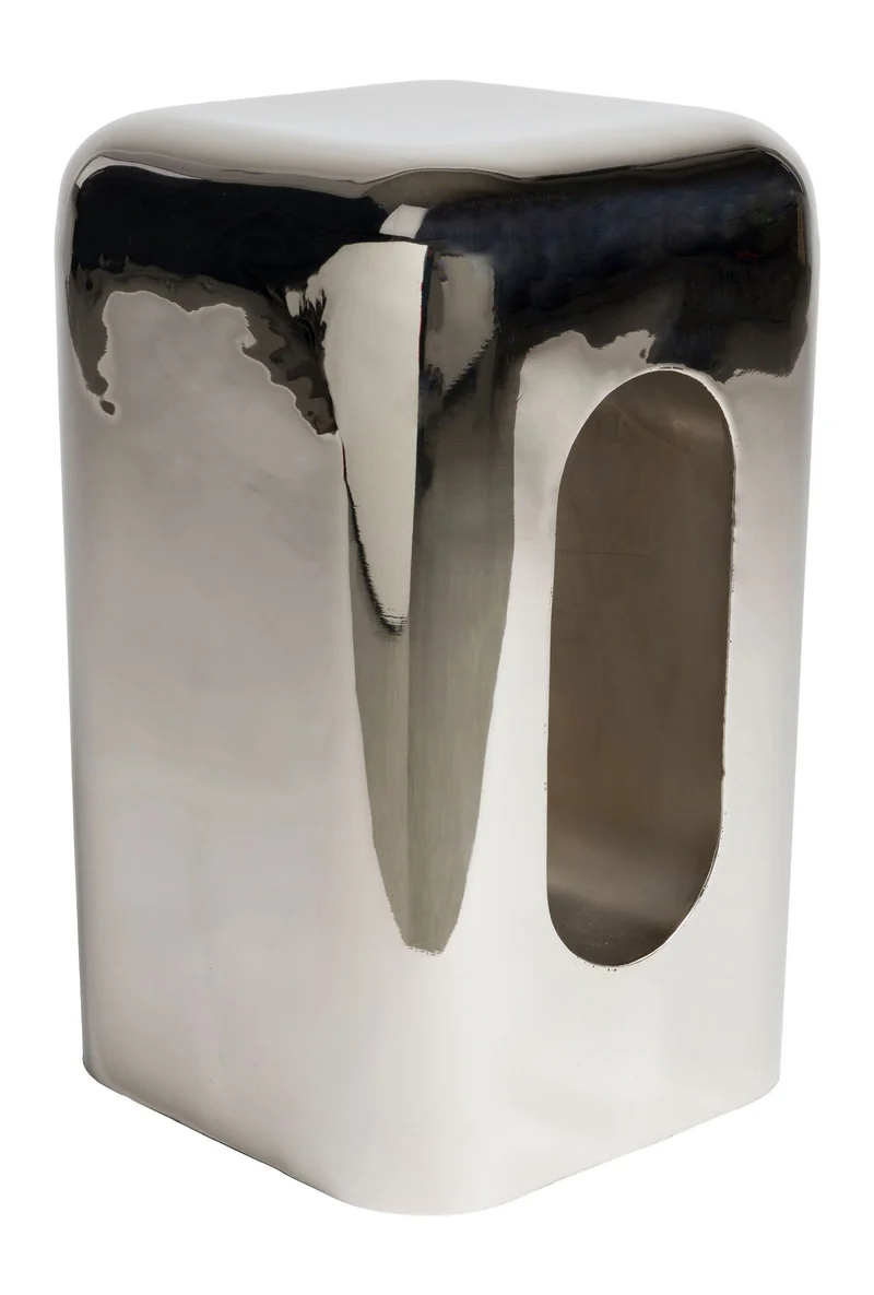 Hocker Creek Chrome in Silber, Beistelltisch aus Eisen mit Ablage
