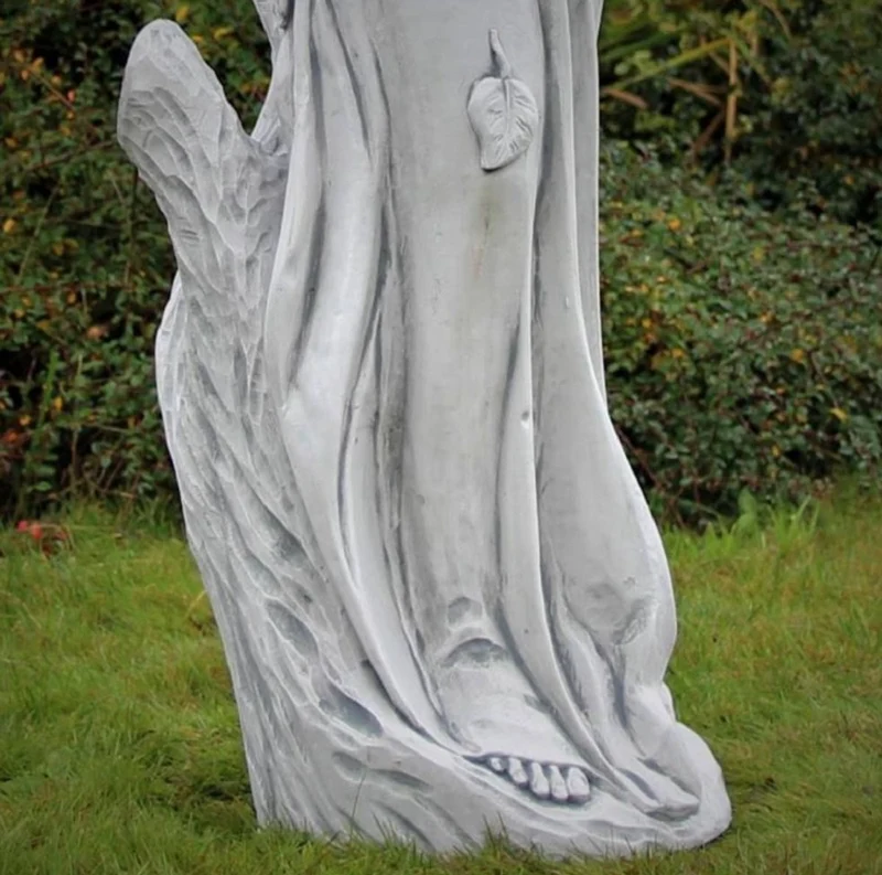 Casa Padrino Jugendstil Garten Deko Skulptur Dame Grau 40 x 40 x H. 140 cm - Elegante Garten Deko Stein Figur - Barock & Jugendstil Garten Deko Accessoires