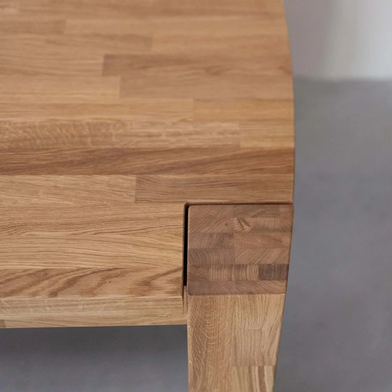 Couchtisch aus massiver Eiche BALDER | NordicStory