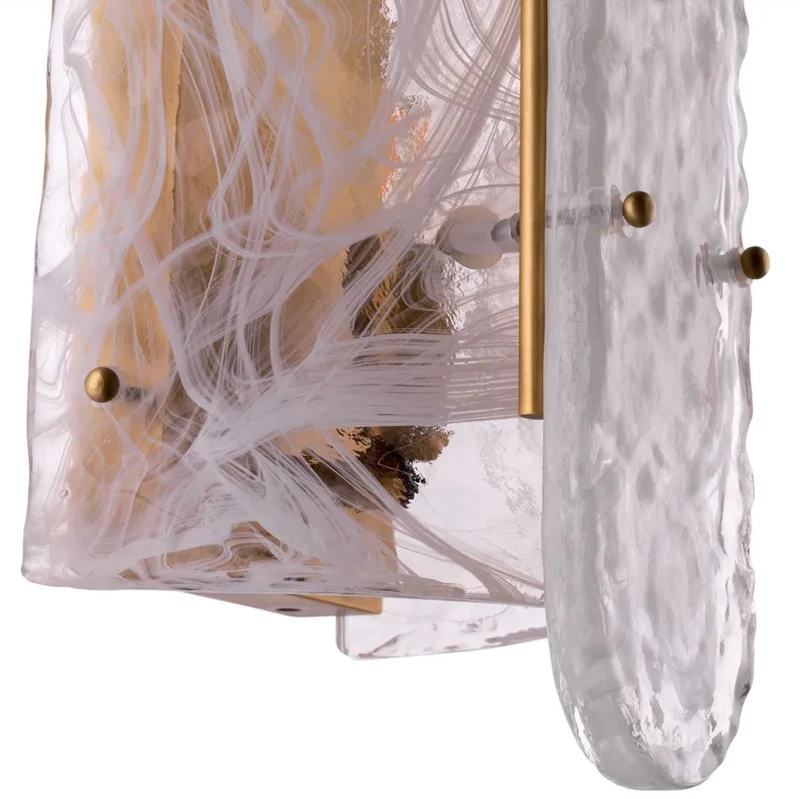 Casa Padrino Luxus Wandleuchte Antik Messing 18 x 15,5 x H. 40,5 cm - Wohnzimmer Wandlampe mit handgefertigtem Glas Lampenschirm - Luxus Leuchten - Luxus Interior - Luxus Möbel