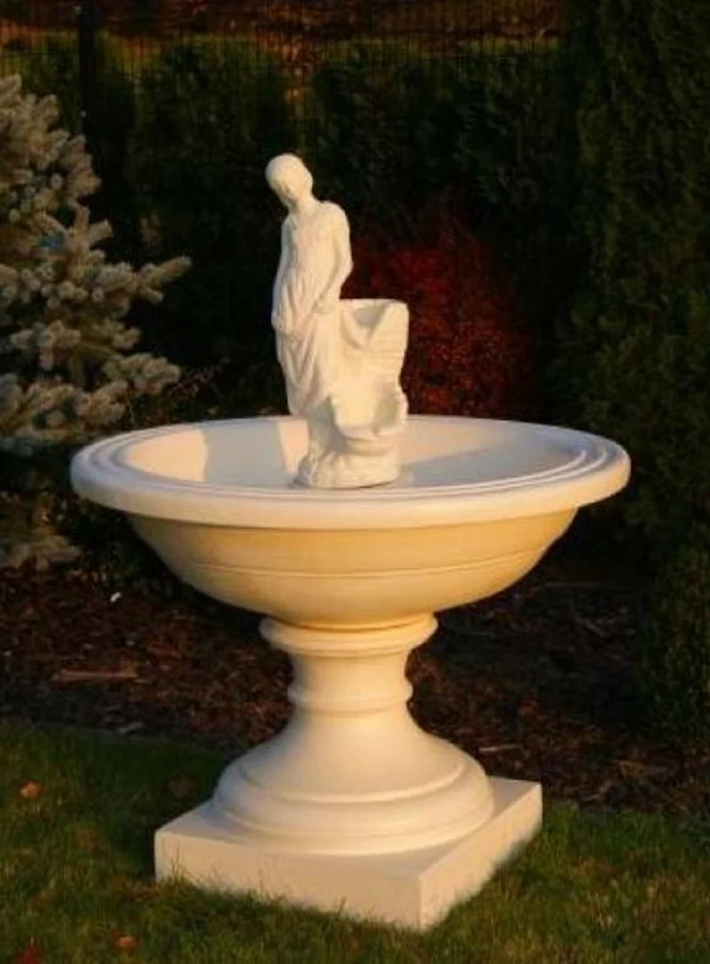 Casa Padrino Barock Springbrunnen Sandfarben Ø 102 x H. 136 cm - Prunkvoller Gartenbrunnen im Barockstil - Runder Gartendeko Stein Brunnen - Barock Garten Deko Accessoires