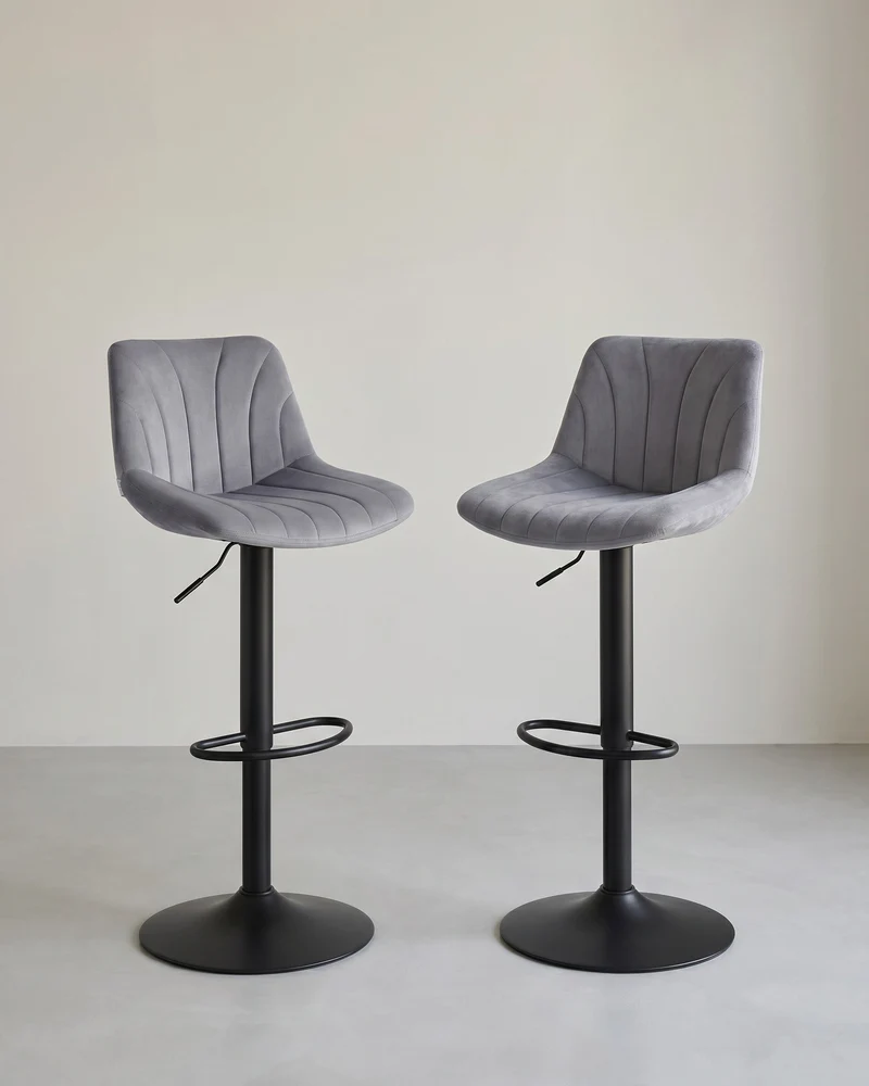 Samt-Barhocker-Set, 2er-Set – Höhenverstellbar & 360° drehbar – Mit Rückenlehne und Fußstütze