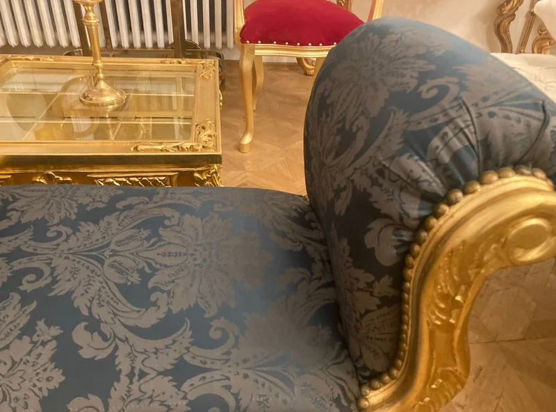 Casa Padrino Barock Schemel Dunkelblau / Grau / Gold - Handgefertigter Antik Stil Hocker - Barockstil Hocker - Wohnzimmer Möbel im Barockstil - Barockstil Möbel - Barock Möbel - Barock Einrichtung