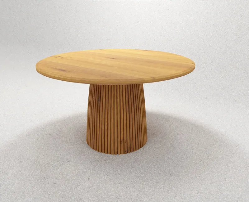 Esstisch Astana - Markanter Typ aus echtem Holz