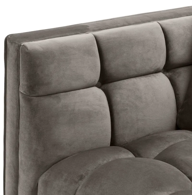 Casa Padrino Luxus Lounge Sofa Grau - Greige / Messingfarben 223 x 95 x H. 68 cm - Linksseitiges Wohnzimmer Sofa mit edlem Samtsoff und 2 Kissen