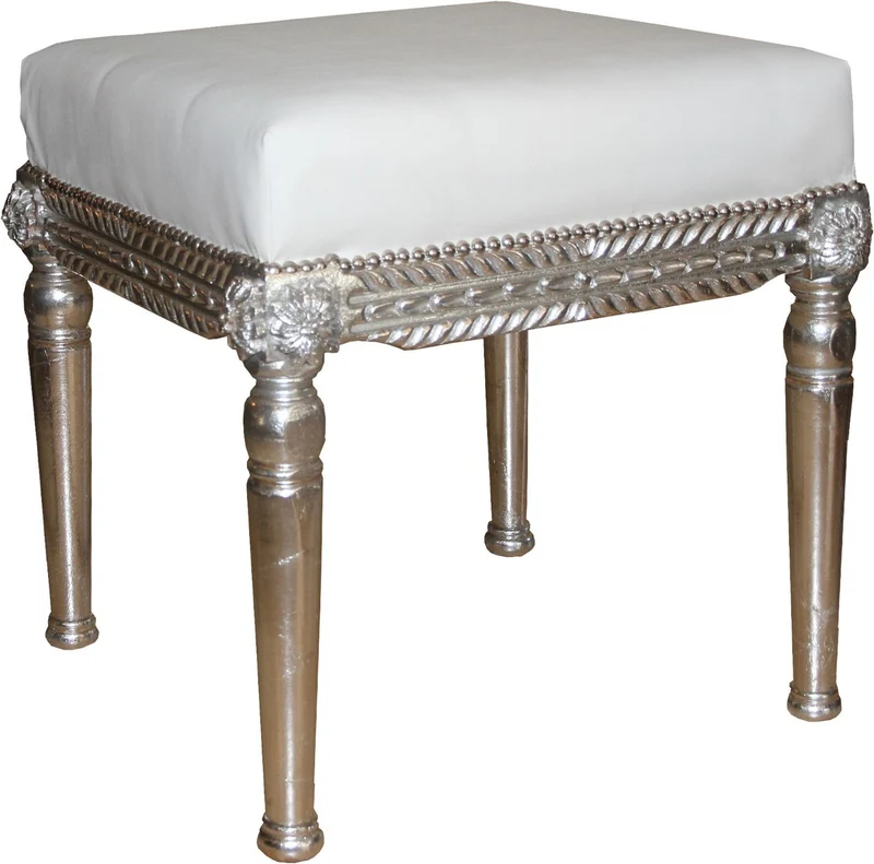 Casa Padrino Barock Antik Stil Sitzhocker in Weiß/Silber B 56 cm, H 54 cm - Barock Sitzhocker
