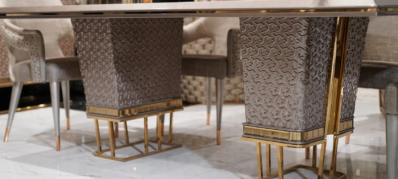 Casa Padrino Luxus Esszimmer Set Weiß / Grau / Gold - 1 Luxus Esstisch & 6 Luxus Esszimmerstühle - Luxus Esszimmer Möbel