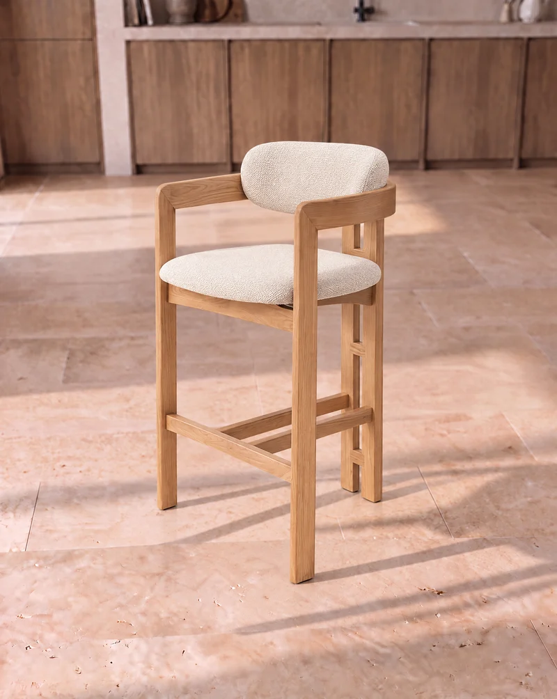Japandi Essenhouten Barkruk Kiyo Licht Beige