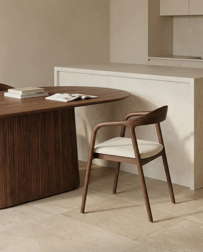 Japandi Essenhouten Stoel Walnut Beige