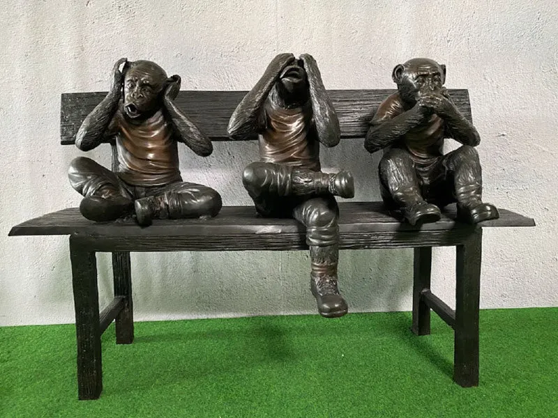 Casa Padrino Luxus Bronze Skulptur 3 Affen auf Sitzbank 112 x 46 x H. 76 cm - Wohnzimmer Deko Figur - Luxus Deko Accessoires