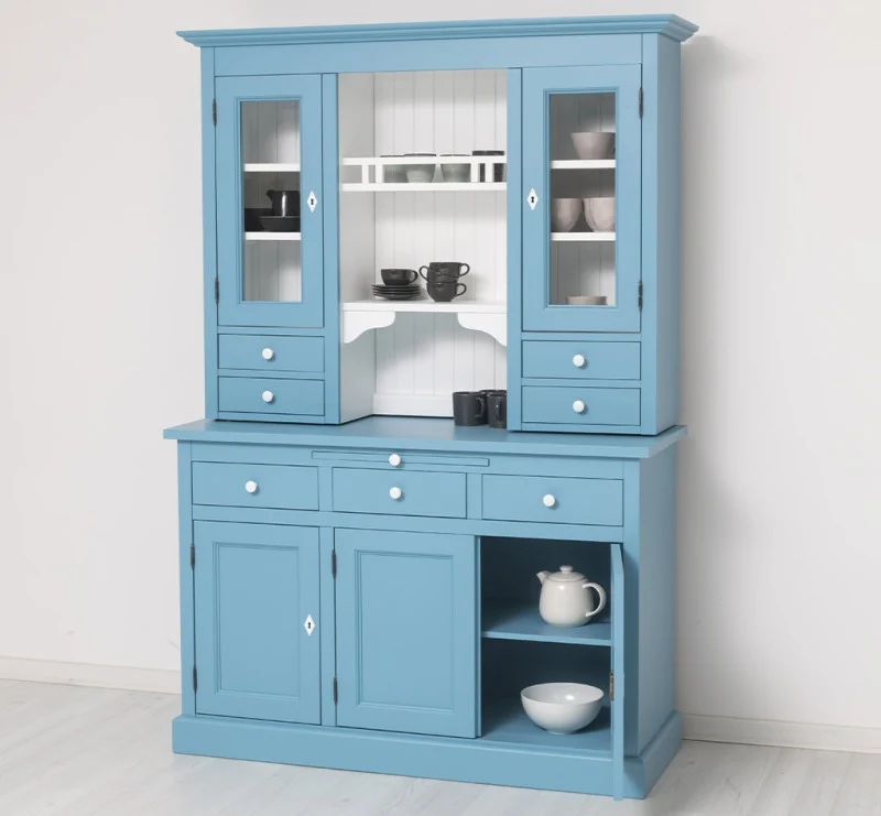 Küchen- und Buffetschrank aus massiver Eiche im Landhausstil in vielen Farben