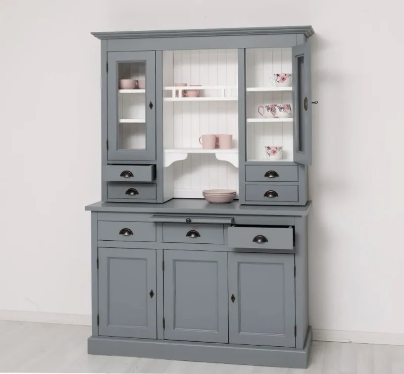 Küchen- und Buffetschrank aus massiver Eiche im Landhausstil in vielen Farben