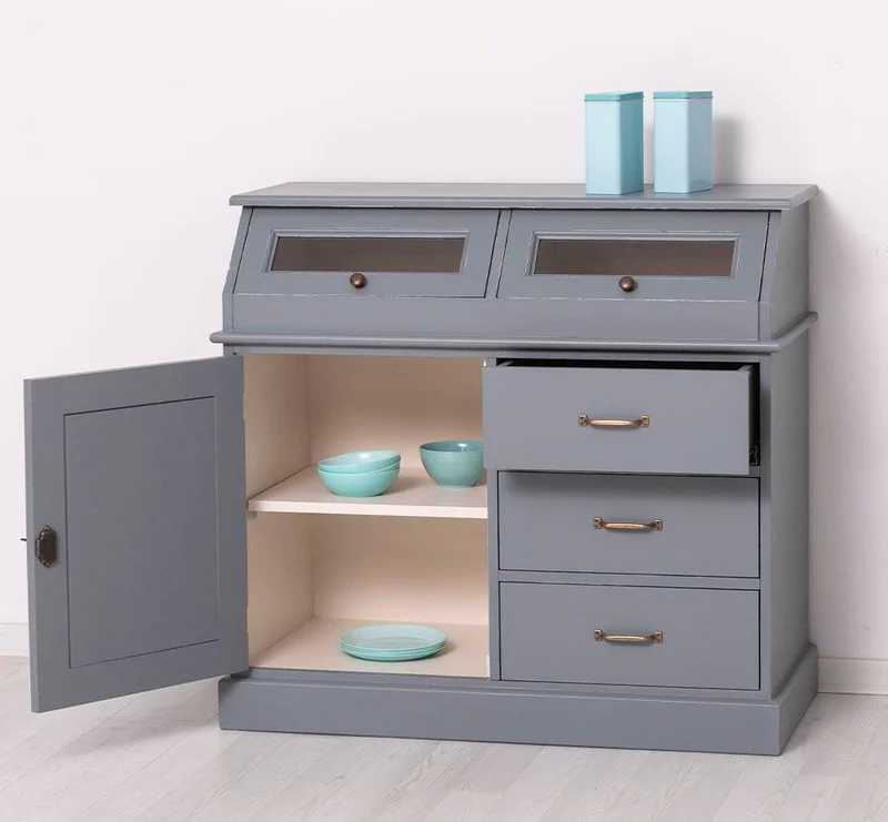 Schmales Sideboard aus Massivholz mit Kippfächern | Geschirrschrank mit Display