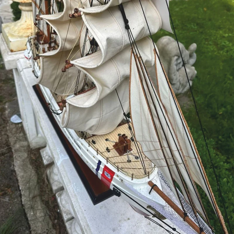 Casa Padrino Deko Segelschiff US Coast Guard Weiß / Braun 97 cm - Modellschiff