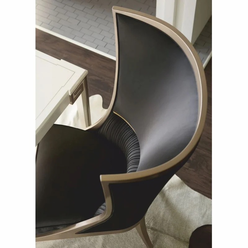 Casa Padrino Luxus Art Deco Ohrensessel Schwarz / Beige / Gold H. 123 cm - Hotel Möbel