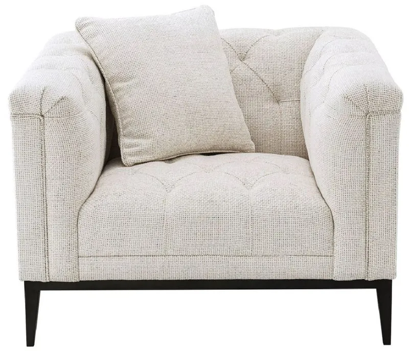 Casa Padrino Luxus Chesterfield Sessel mit Kissen Weiß / Rotguss 103 x 97 x H. 75 cm - Wohnzimmer Sessel - Hotel Sessel - Wohnzimmer Möbel - Chesterfield Möbel - Luxus Möbel - Luxus Einrichtung