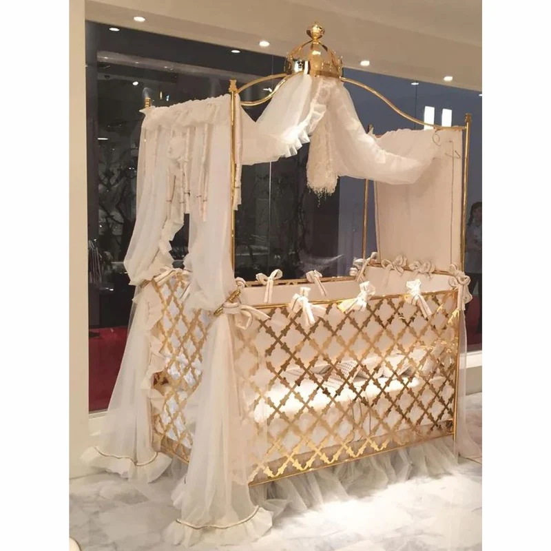 Casa Padrino Luxus Barock Babybett mit Krone Gold 150 x 80 x H. 245 cm - Made in Italy