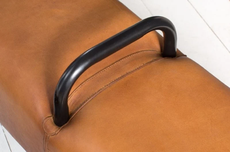 Casa Padrino Luxus Sitzbank Braun / Naturfarben / Schwarz 134 x 35 x H. 60 cm - Echtleder Sitzbank in Turnbock Optik