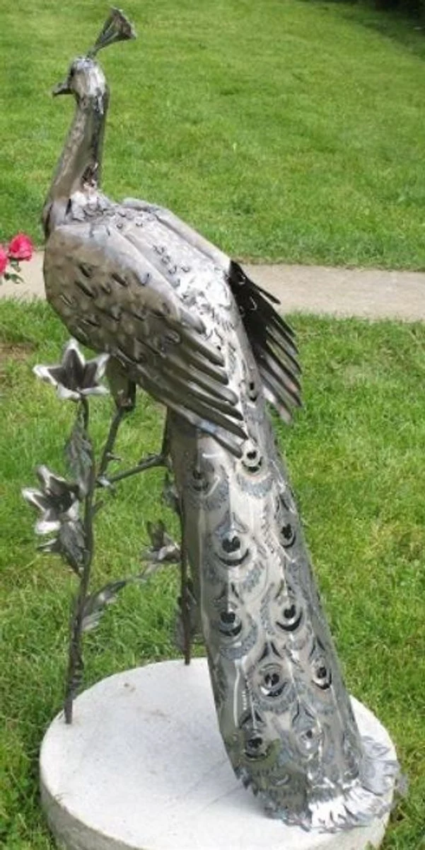 Casa Padrino Gartendeko Skulptur Pfau Silber 50 x 75 x H. 118 cm - Elegante Edelstahl Gartendeko Figur - Wetterbeständige Gartenfigur
