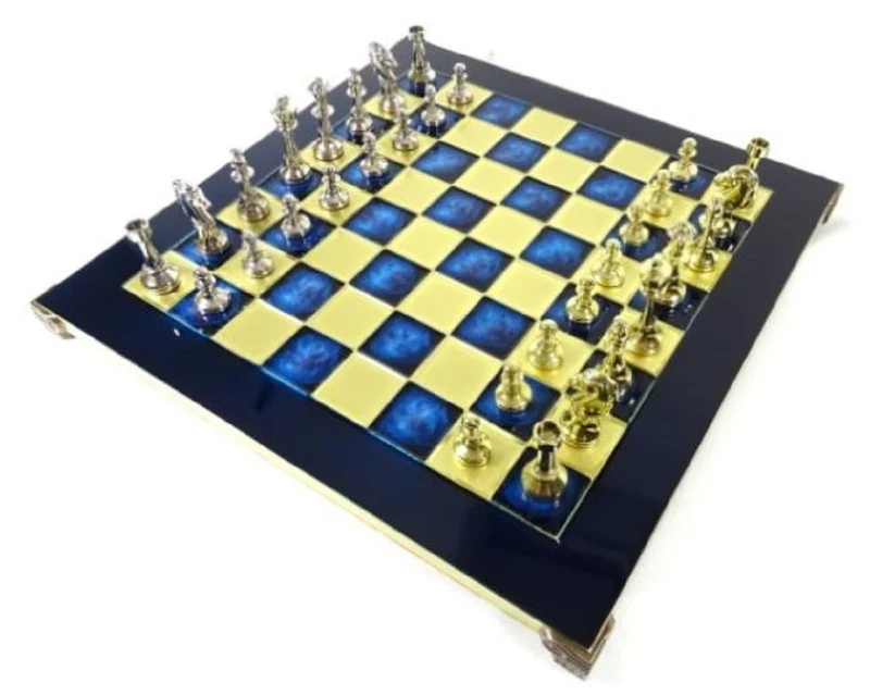Casa Padrino Luxus Schach Set Schwarz / Blau / Gold / Silber / Messing 36 x 36 cm - Modernes Schachspiel - Handbemaltes Messing Schachbrett mit Metall Schachfiguren - Luxus Deko Accessoires