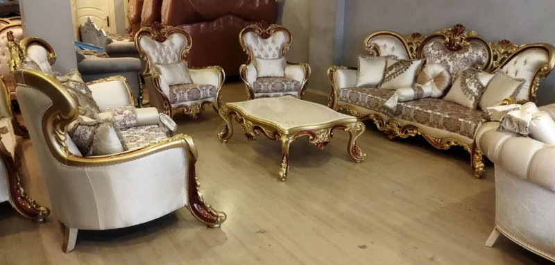 Casa Padrino Luxus Barock Wohnzimmer Set Creme / Silber / Gold / Braun - 2 Barock Sofas & 2 Barock Sessel & 1 Barock Couchtisch - Luxus Wohnzimmer Möbel im Barockstil - Barock Möbel
