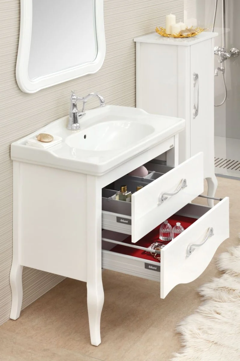 Casa Padrino Luxus Barock Badezimmer Set Weiß / Silber - 1 Waschtisch & 1 Waschbecken & 1 Wandspiegel & 1 Kommode - Edel & Prunkvoll - Luxus Qualität