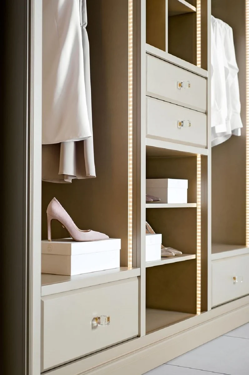 Casa Padrino Luxus Kleiderschrank Beige 326 x 60 x H. 230 cm - Offener Schlafzimmer Schrank - Schlafzimmer Möbel - Hotel Möbel - Luxus Möbel - Luxus Einrichtung - Schlafzimmer Einrichtung