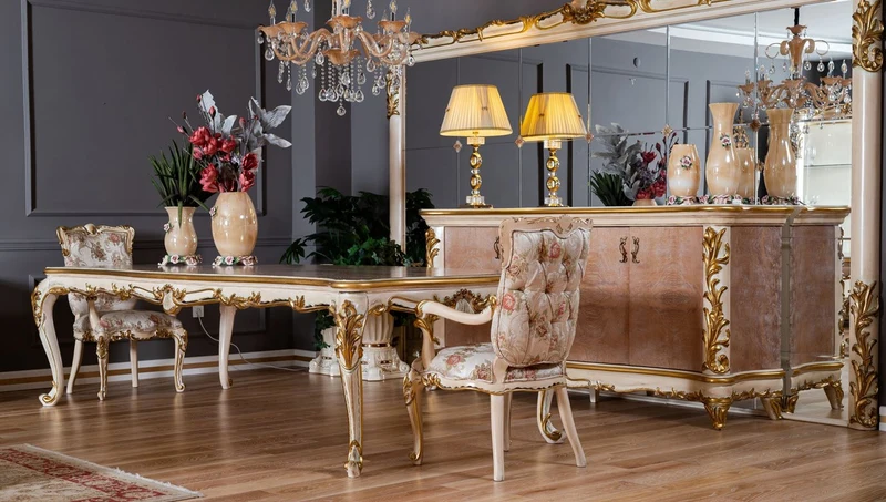 Casa Padrino Luxus Barock Möbel Set Beige / Weiß / Gold - 1 Barock Sideboard mit 4 Türen & 1 Riesiger Barock Wandspiegel - Barock Möbel