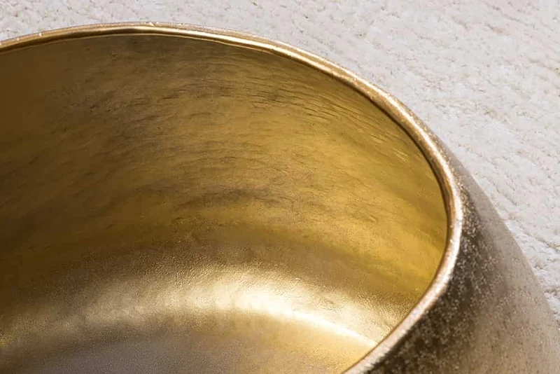 Design Couchtisch MARTELLO 75cm gold Metall Hammerschlag