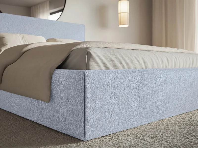 Polsterbett 140x200 cm Softie Slim mit Stauraum, hellblauer Chenillebezug, Metallrahmen