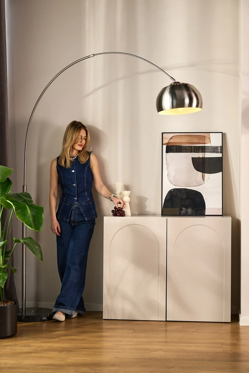 Zweiturige Kommode Arkadia mit gefrästen Fronten, 100 cm, Kaschmir