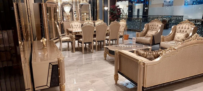 Casa Padrino Luxus Barock Wohnzimmer Sofa Gold / Schwarz / Grau / Gold - Handgefertigtes Barockstil Sofa - Luxus Wohnzimmer Möbel im Barockstil - Barock Möbel - Edel & Prunkvoll
