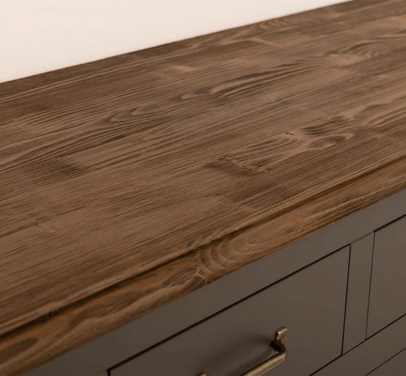 Großes Sideboard aus Massivholz mit sechs Schubladen und Türen