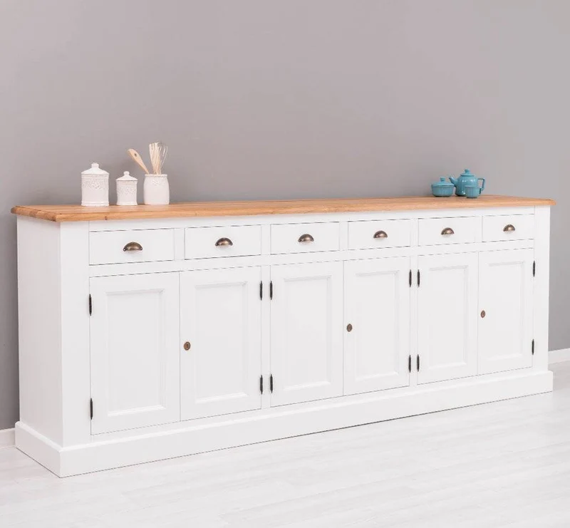 Großes Sideboard aus Massivholz mit sechs Schubladen und Türen