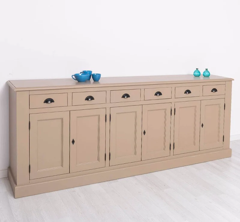 Großes Sideboard aus Massivholz mit sechs Schubladen und Türen
